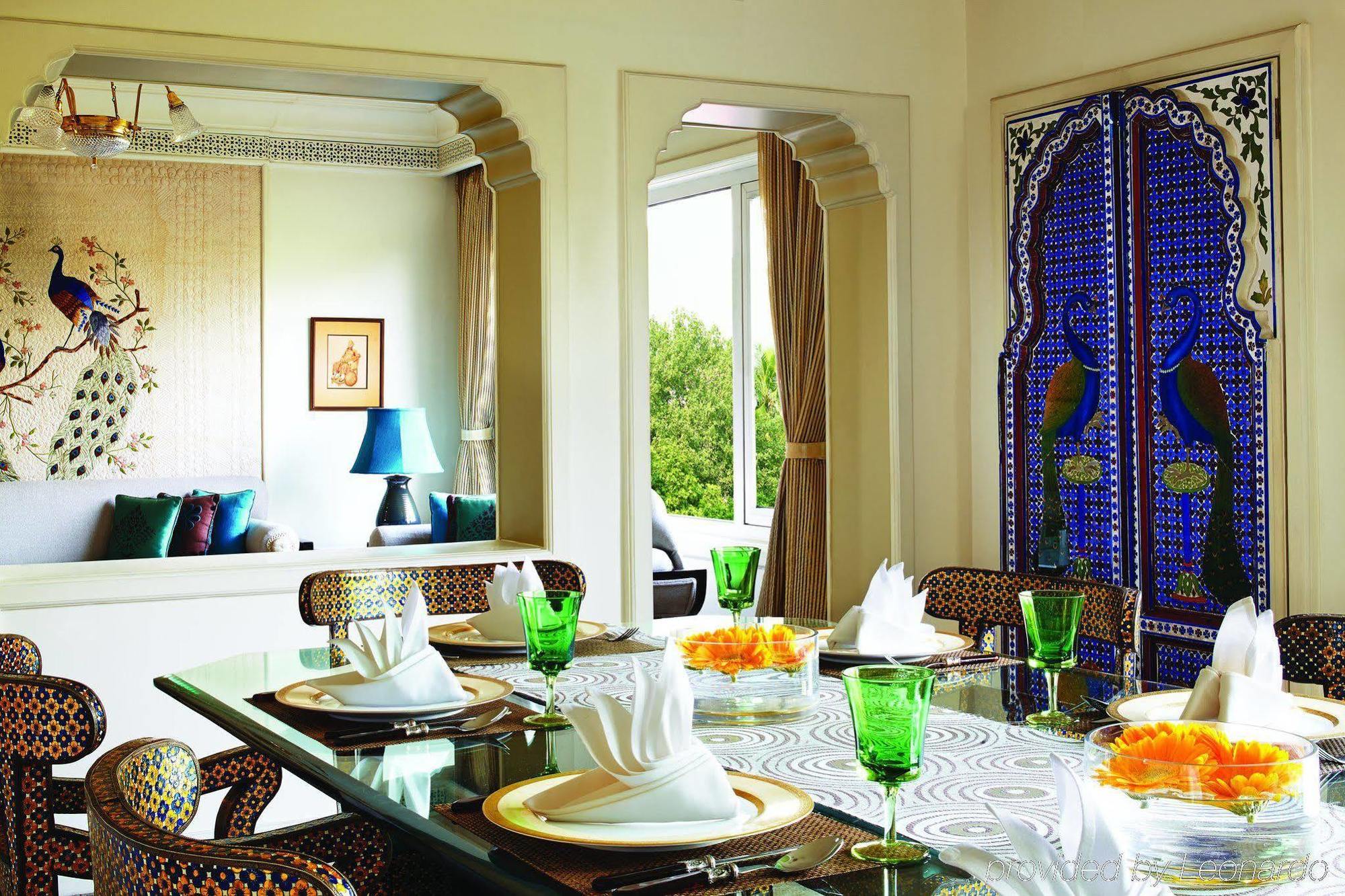 Taj Bengal होटल 5*